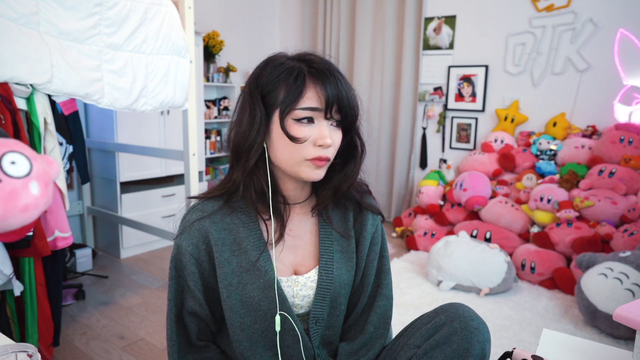 Emiru's Friend Says Emiru's "Best Friend" (Mizkif?) Sexually Harassed Her (Clip Unrelated)