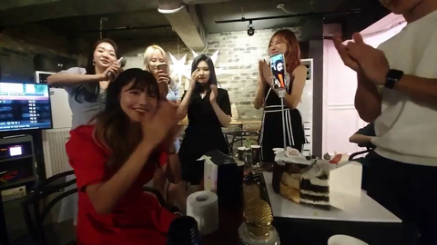 Esfand makes it to Jinny's birthday party
