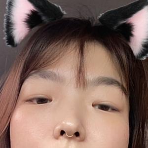 nikkicheeks