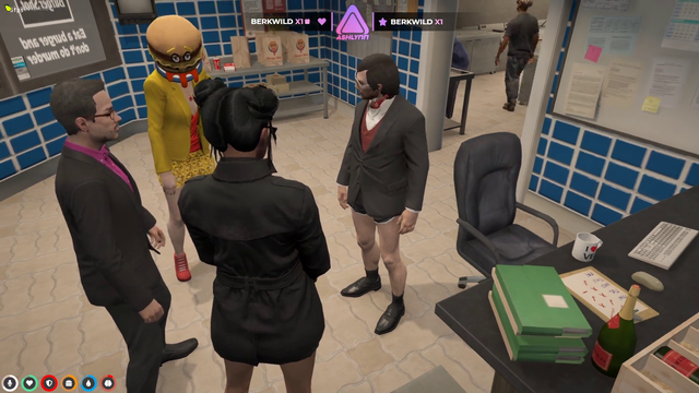 ashlynn - The new Burgershot team! and its off to an amazing start