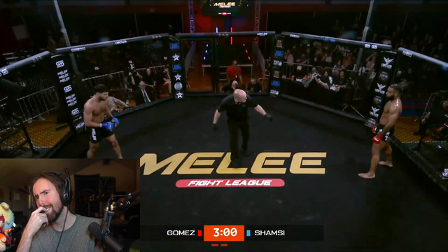 Shamsi's Spinning Backfist Stuns Gomez for Lightning-Fast Win at Melee Combat Championship!