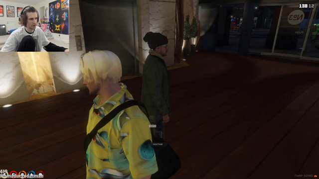 Green Gang AGANE at the apartments trying to draw on X, will he ever be safe agane?