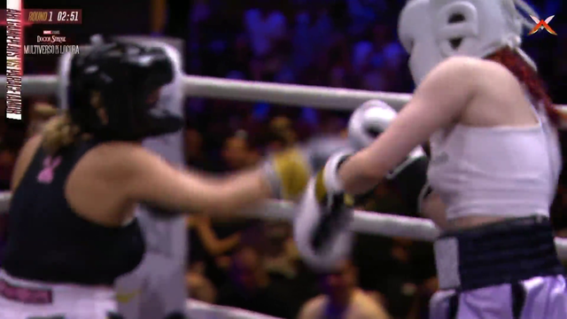 Female match at La Velada 2