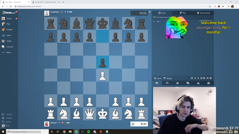 xQc loses in 4 moves in PogChamps