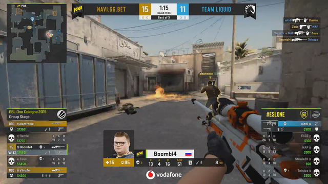 S1mple potentially throws the game on match point