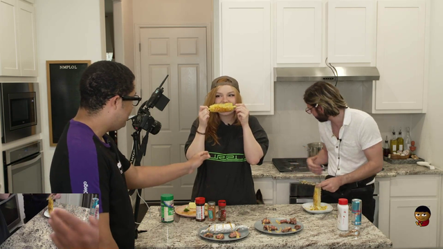Nmplol demonstrates how he eats Elote. 4ton