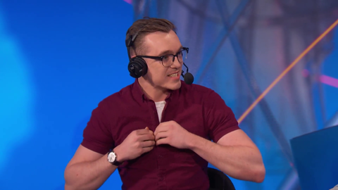 English overwatch caster hits the viewers with the largest Jebait