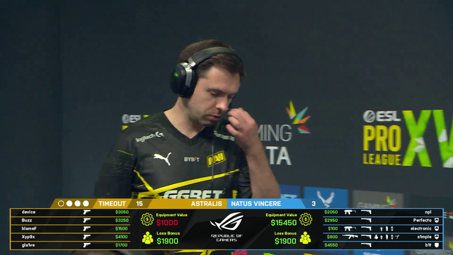 ESL CSGO Commentator freestyle on beat!