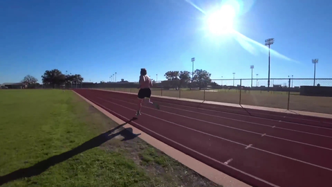 Simply completes a 10k run in 1:00:07 after chat doubts