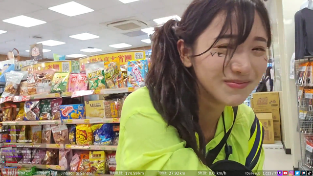 Jinny Shows Chat Food from her Snipers