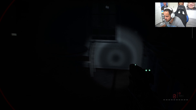 Erobb ragequits horror game because it's too scary