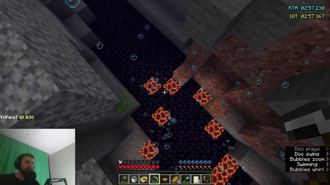 Forsen stumbles upon secret rave party in Minecraft
