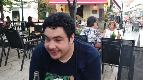 Mumgodx tells stream about Greek.