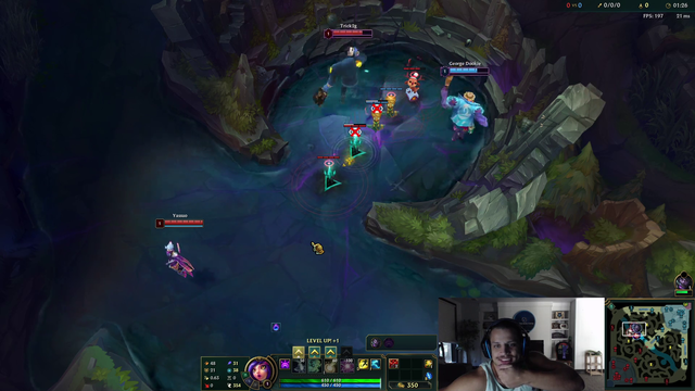 Trick2g vs Sanchovies impressive Mundo dodgeball play