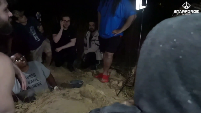 Esfand gives a speech after the hole is complete