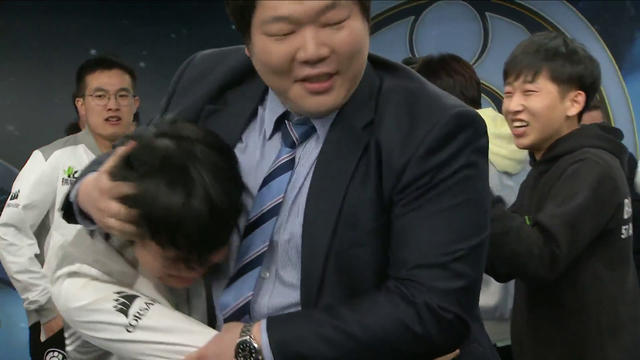 Heartwarming Moment On The Riot Stream