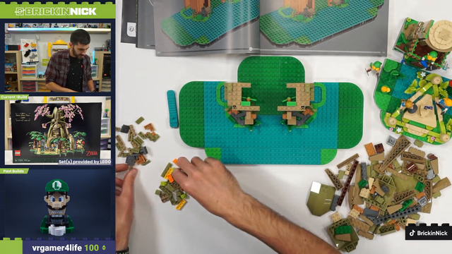 Streamer makes a classic lego-building flub