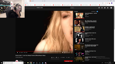 xQc's dad singing a music with is son