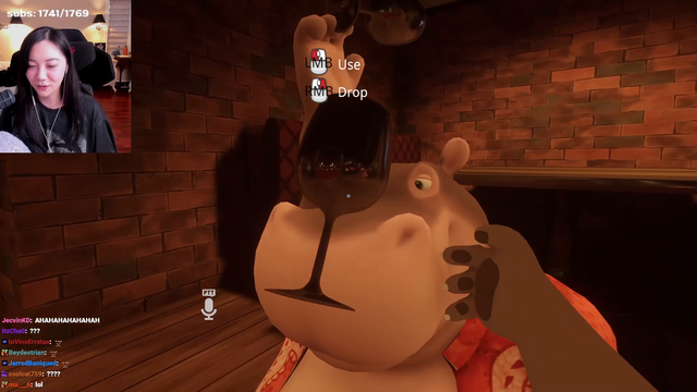 Fanfan tries an interesting dating approach with Zoil in VRChat: