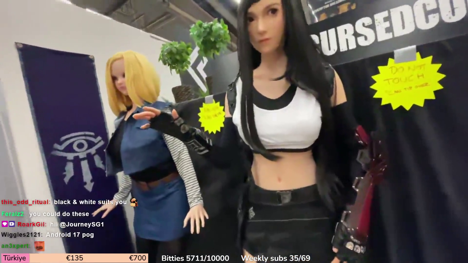 Streamer tests fake boobs