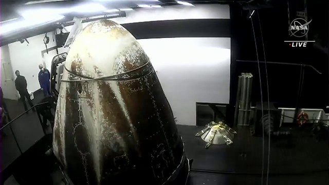 SpaceX Crew-1 NASA Resilience Commander Michael Hopkins: "Fuck that stretcher, watch me dance!"