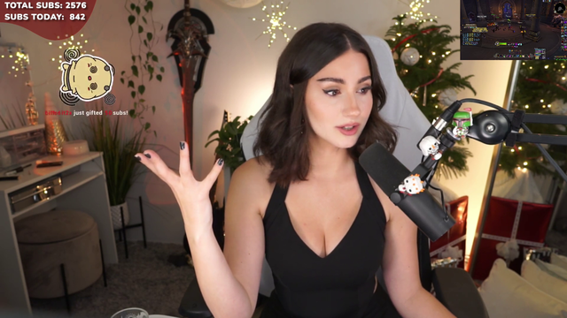 Streamer almost hits 900 gifted subs in one night
