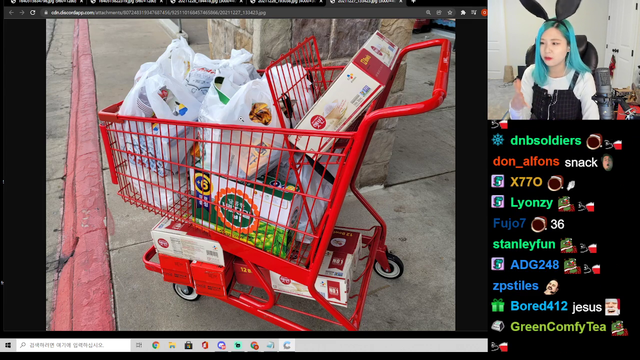 Hachu goes grocery shopping