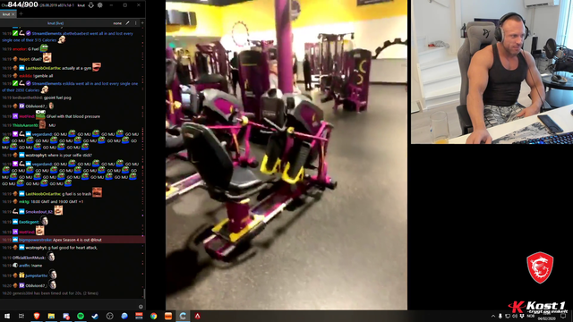 Knut not impressed of the american way of exercise.