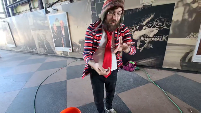 Mind blowing street magic