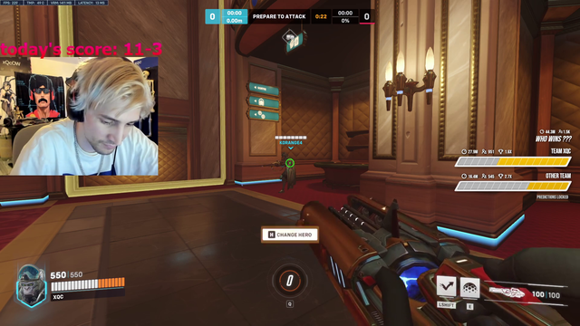 xQc's new roommate is his sister