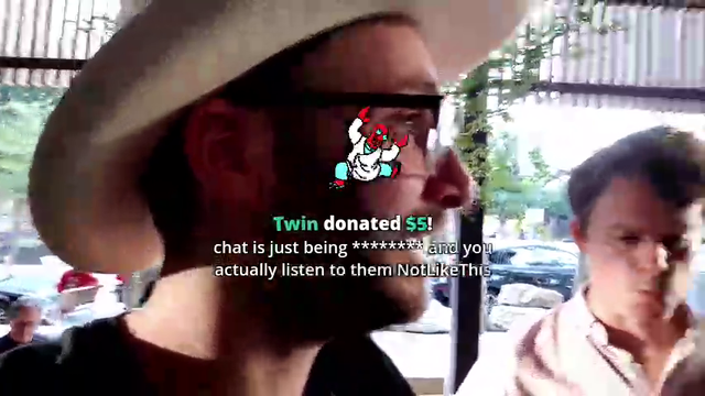 Reckful runs into Dark Web robot