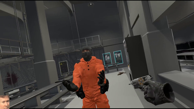 Poke helps prisoner escape