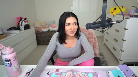 Netflix is going to be filming a documentary with Alinity about OnlyFans