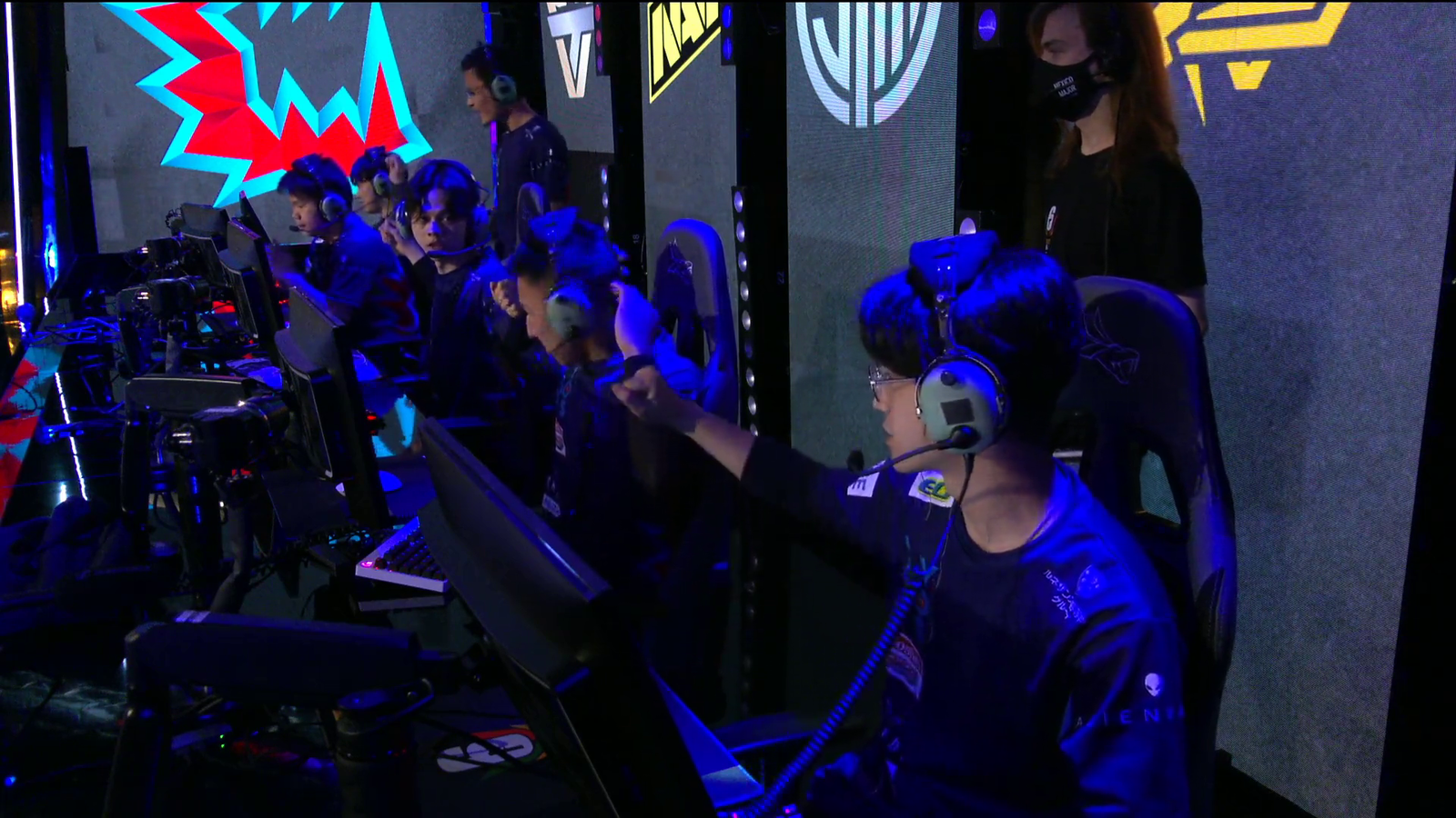 Rainbow6 - failed fist bump turns into a success
