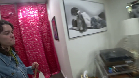 Hasan Tries on an XL Shirt