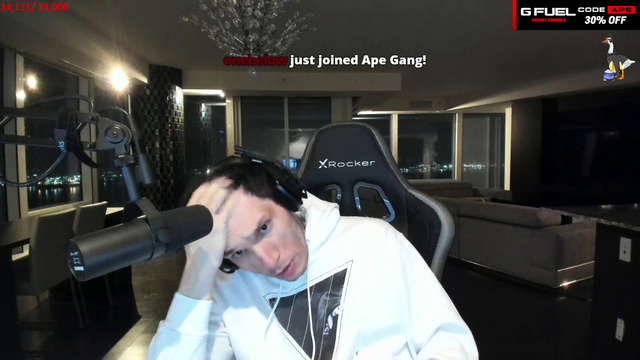 Stream sniper laser scans Train