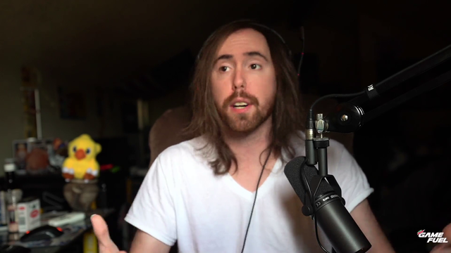 Asmongold says EE should be banned from Twitch for cheating just like streamers who cheat in videogames are banned according to the ToS