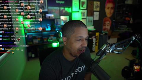 Nick on Mizkif getting a DMCA for using Soda's content