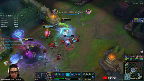 Trick2g reforms instantly after seeing teammates IGN