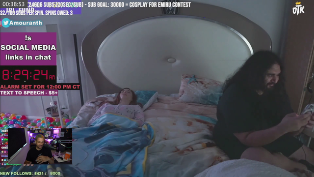 Esfand starts getting comfortable in Amouranth's bed