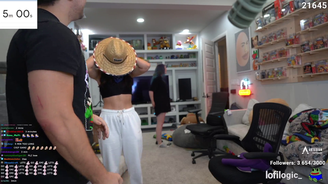 Andrea Botez Plays a Game Blindfolded