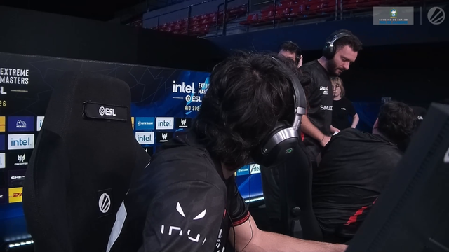 CS Pro player pauses game due to spider bite in Rio