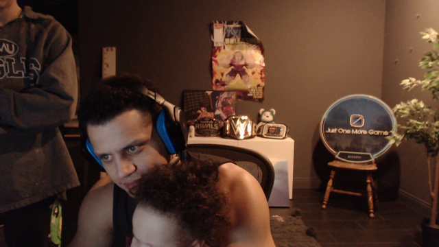 Tyler1's baby pastes stream key into party chat