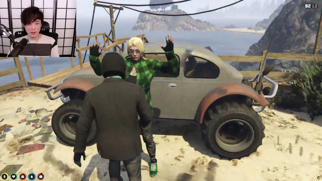 Sykkuno sets a gang member on fire for killing his friend Valkyrae