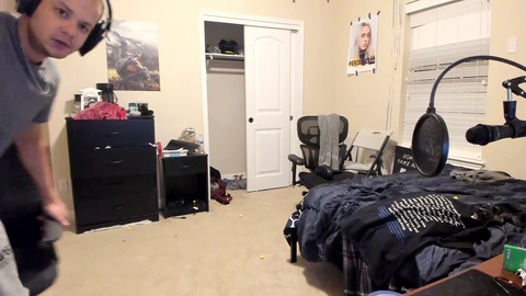tyler1's brother tries to hit a target