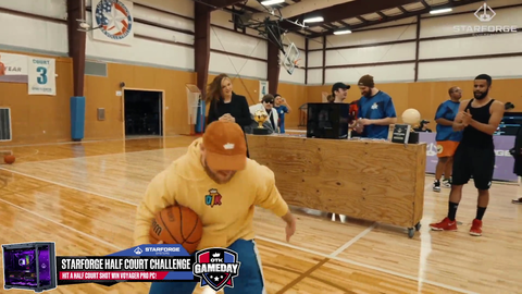 Wojito makes the half court shot and wins a PC