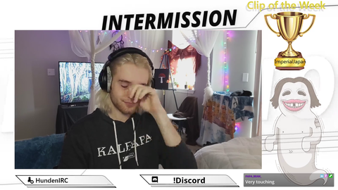 Small streamer chokes up telling story about dead dad