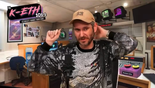 “Hila would kill me if I cheated on her”