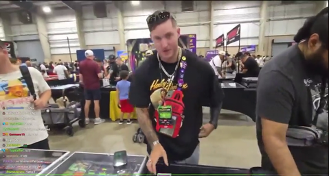 KICK STREAMER NICK WHITE OBLIVIOUS TO THE FACT HE JUST GOT ROBBED ON CAM!!!