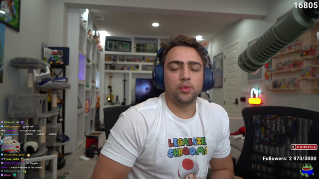 Knut's secret to sleeping like a baby